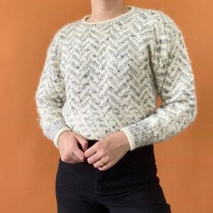 Vintage cream knit sweater